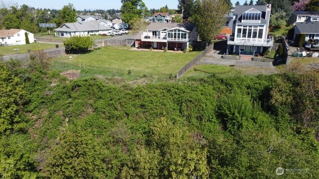 4402 30th Street NE, Tacoma, WA 98422