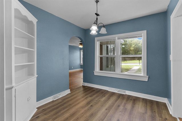 408 S 12TH STREET, Leesburg, FL 34748