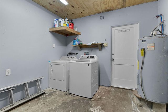408 S 12TH STREET, Leesburg, FL 34748
