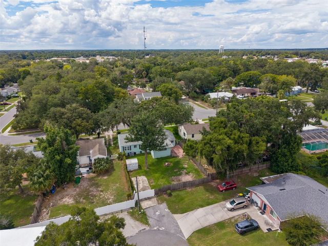 408 S 12TH STREET, Leesburg, FL 34748