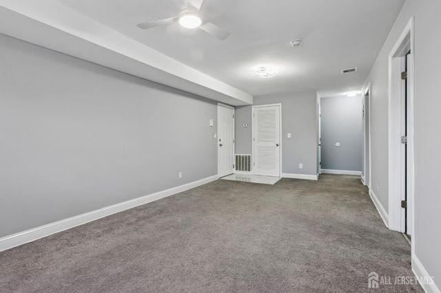 396 College Drive, Edison, NJ 08817