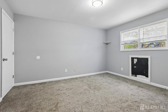396 College Drive, Edison, NJ 08817