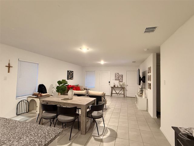 1815 Mallen Farm Ridge, Crandall, TX 75114