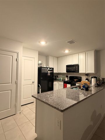 1815 Mallen Farm Ridge, Crandall, TX 75114