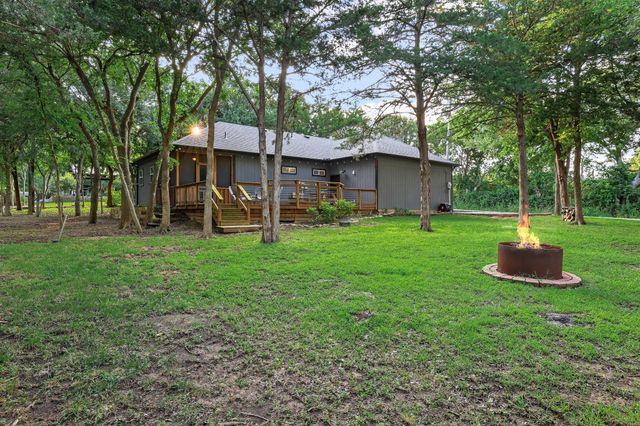 172 Ranger Road, Pottsboro, TX 75076