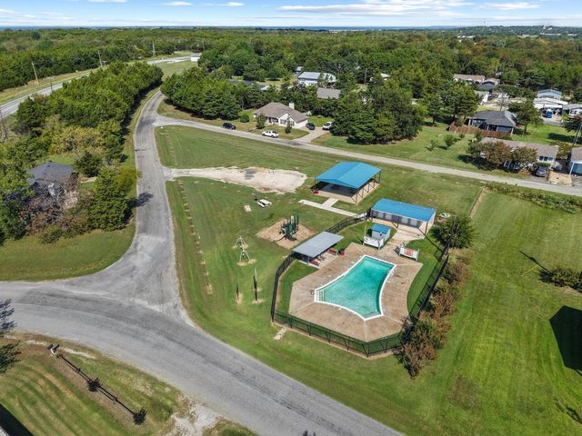 172 Ranger Road, Pottsboro, TX 75076