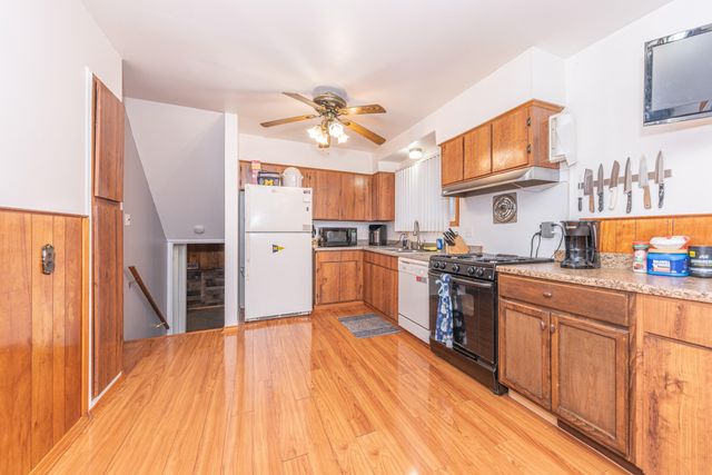 24345 Hanover Street, Dearborn Heights, MI 48125