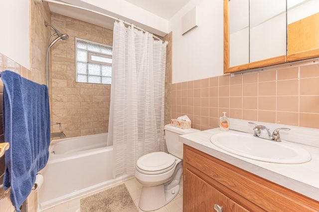 24345 Hanover Street, Dearborn Heights, MI 48125