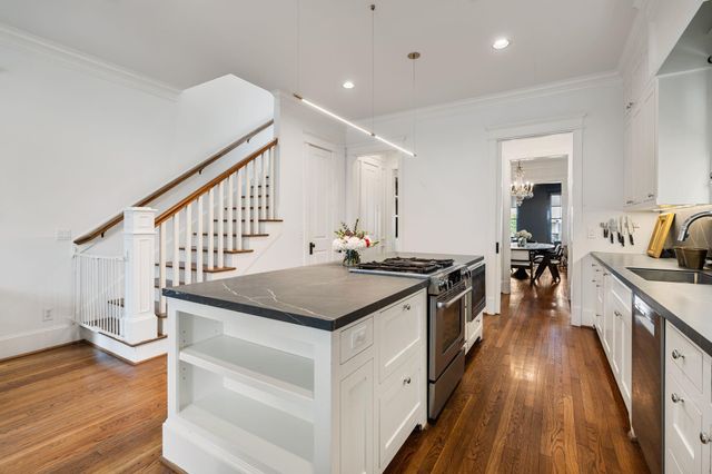 908 E 26th Street, Houston, TX 77009