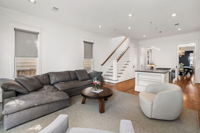 908 E 26th Street, Houston, TX 77009