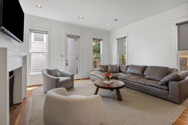 908 E 26th Street, Houston, TX 77009