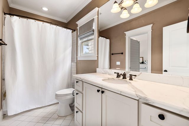 908 E 26th Street, Houston, TX 77009