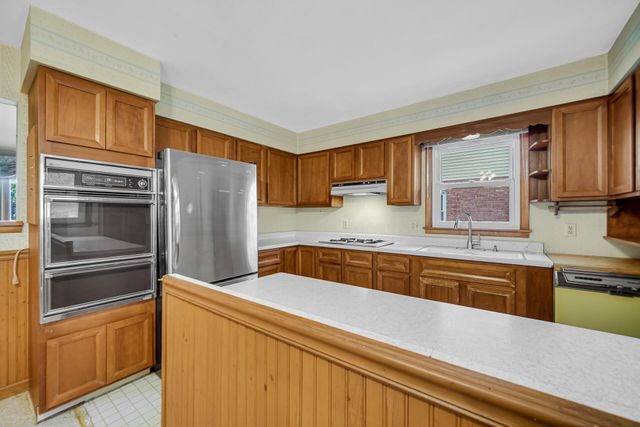 519 N Jay Avenue, Griffith, IN 46319
