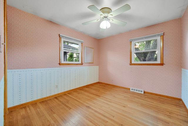 519 N Jay Avenue, Griffith, IN 46319