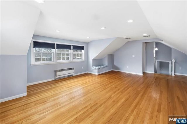 922 Wildwood Road, Oradell, NJ 07649