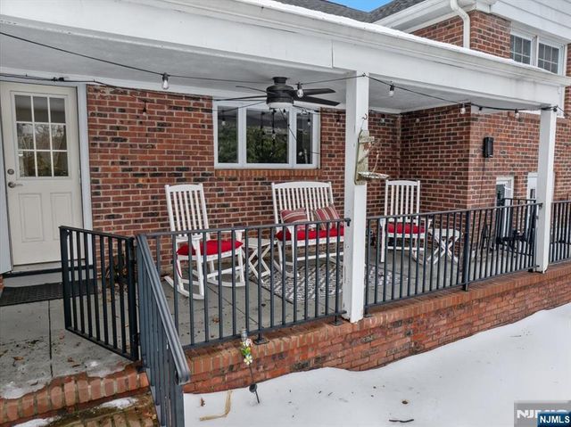 922 Wildwood Road, Oradell, NJ 07649