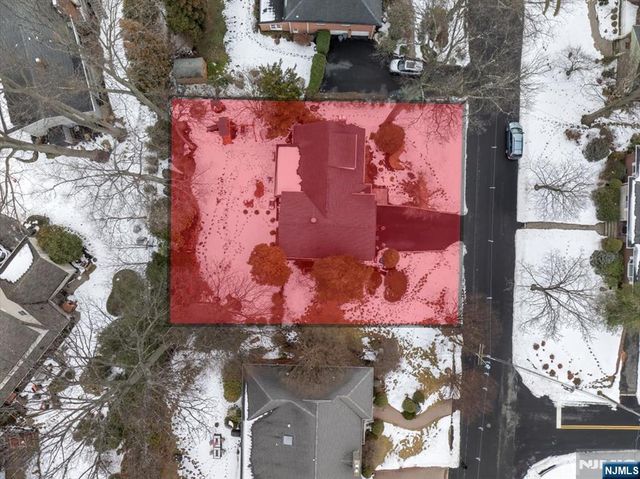 922 Wildwood Road, Oradell, NJ 07649