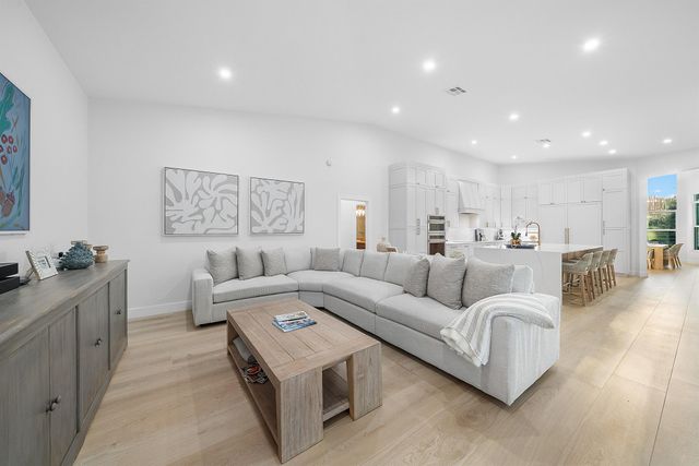 704 Deerwood Court, Wellington, FL 33414