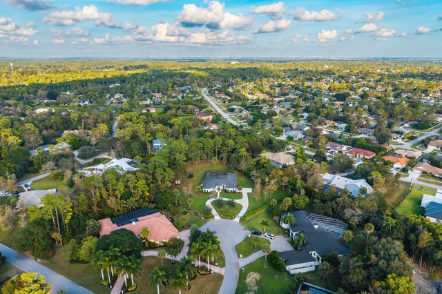 704 Deerwood Court, Wellington, FL 33414