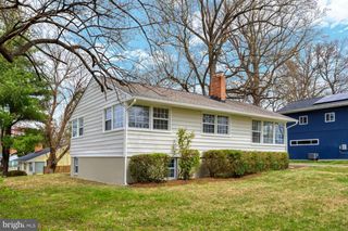 7206 ALGER RD, Falls Church, VA 22042