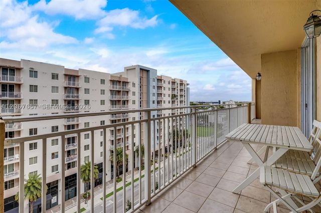 2425 SW 27th Ave 806, Miami, FL 33145