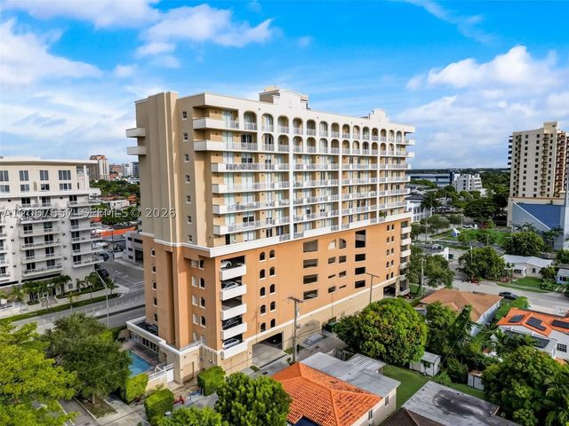 2425 SW 27th Ave 806, Miami, FL 33145