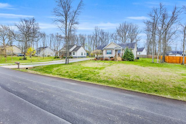 118 Southview Dr, Lewisburg, TN 37091