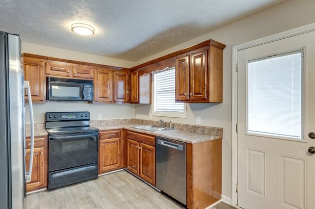 118 Southview Dr, Lewisburg, TN 37091