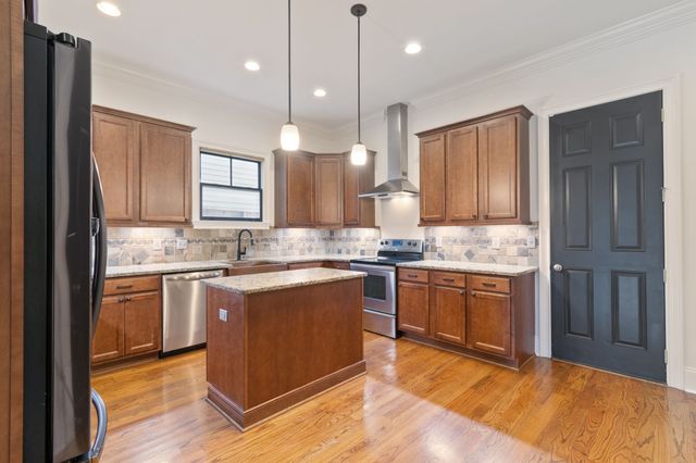 1100B W Grove Ave, Nashville, TN 37203