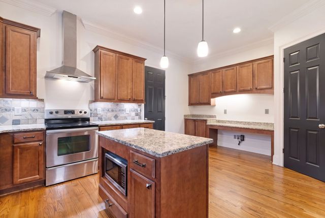 1100B W Grove Ave, Nashville, TN 37203