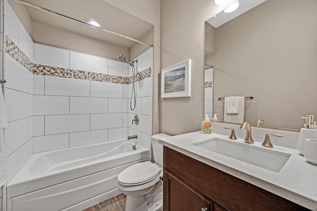 2000 Tempranillo Ln, Brentwood, CA 94513