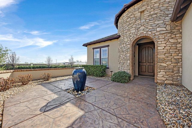 2000 Tempranillo Ln, Brentwood, CA 94513