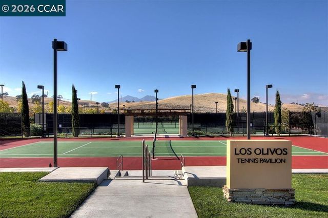 2000 Tempranillo Ln, Brentwood, CA 94513