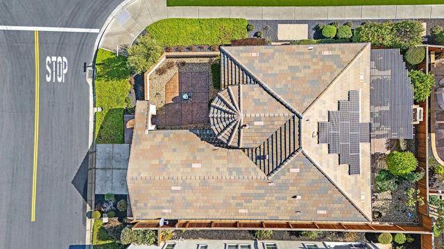 2000 Tempranillo Ln, Brentwood, CA 94513