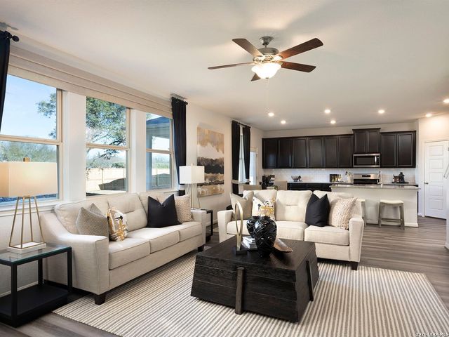 15807 Comanche Owl, San Antonio, TX 78233