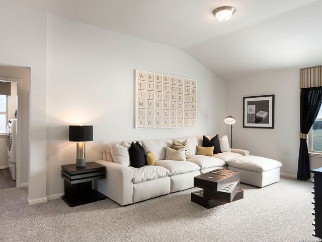 15807 Comanche Owl, San Antonio, TX 78233
