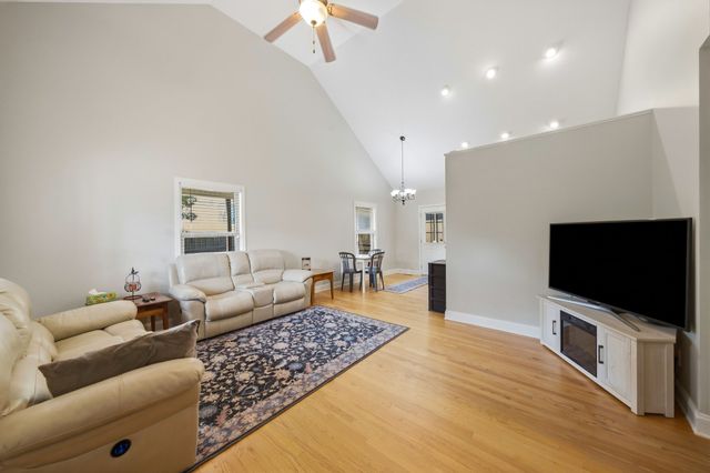257 Home Place Ct, SE, Cleveland, TN 37323