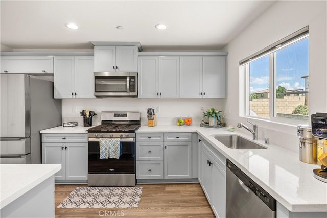 13759 Asprey St, Victorville, CA 92392
