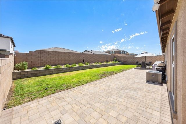 13759 Asprey St, Victorville, CA 92392