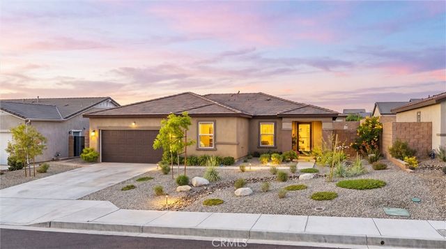 13759 Asprey St, Victorville, CA 92392