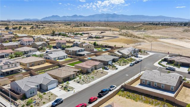 13759 Asprey St, Victorville, CA 92392