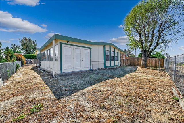 24400 Wagon Wheel, Wildomar, CA 92595