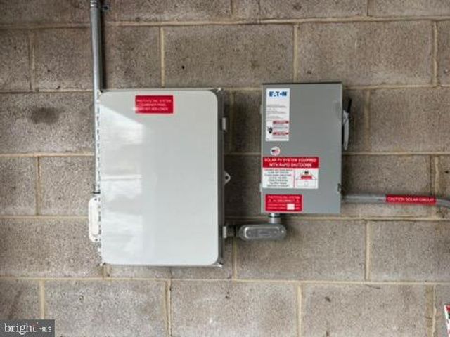 2263 EDGEWOOD DR, Vineland, NJ 08361