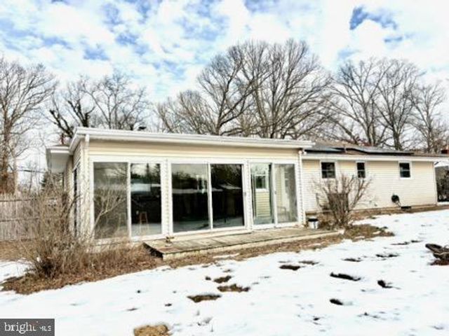 2263 EDGEWOOD DR, Vineland, NJ 08361