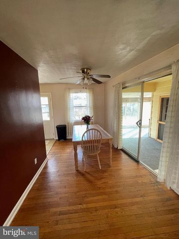 2263 EDGEWOOD DR, Vineland, NJ 08361