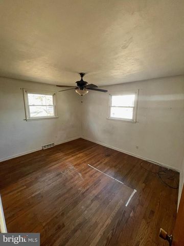 2263 EDGEWOOD DR, Vineland, NJ 08361