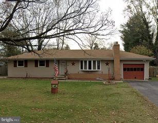 2263 EDGEWOOD DR, Vineland, NJ 08361