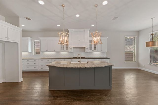10846 Smoky Oak Trail, Argyle, TX 76226