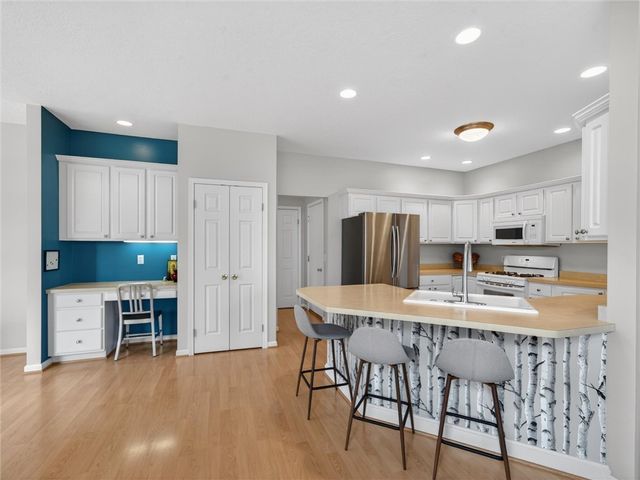 718 Rookery Way, Walworth, NY 14502