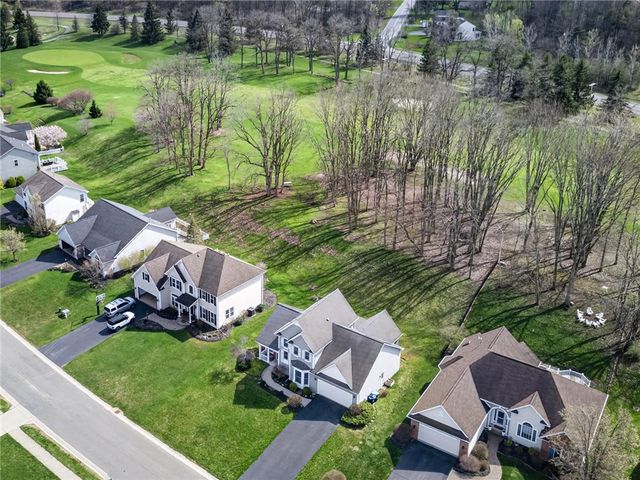 718 Rookery Way, Walworth, NY 14502